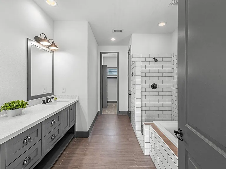5802 Kansas St — Photo 21