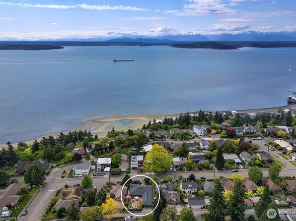 4138 55th Avenue SW, Seattle, WA 98116
