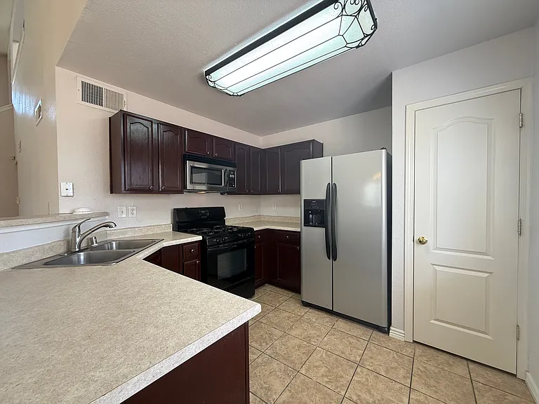 14057 Tierra Delfin Dr — Photo 14