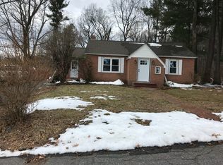 24 Austin St, Leominster, MA 01453