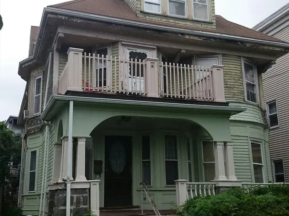 726 Columbia Rd, Dorchester, MA 02125