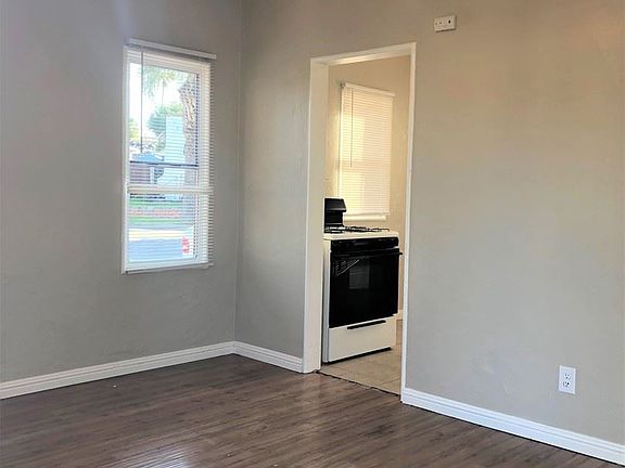 3rd image of 767 E Sunrise Blvd APT 12