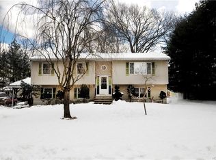 4 Hannigan Dr, Stony Point, NY 10980