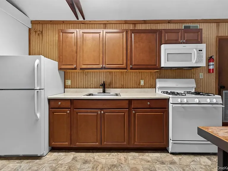5 Canterbury Rd #5B — Photo 8
