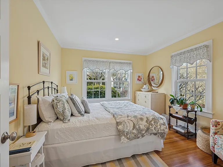 50 Lamb Ave — Photo 7