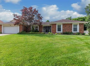 5 Connemara Ct, Saint Peters, MO 63376