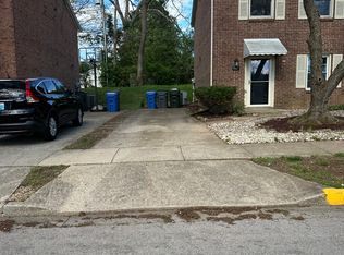 763 Spring Meadows Dr, Lexington, KY 40504