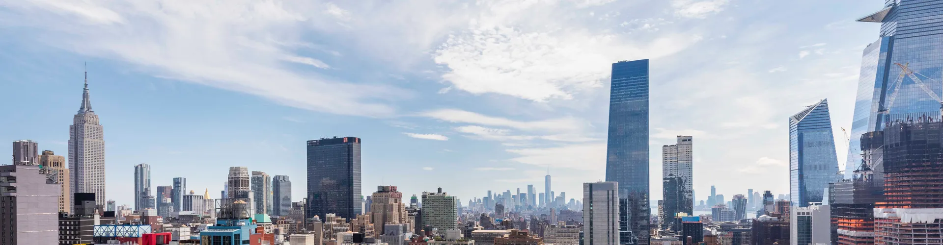 420 West 42nd Street in Hell's Kitchen : Sales, Rentals