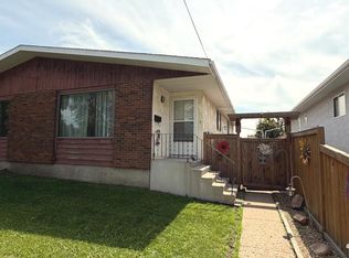 6403 B N 49th Ave, Camrose, AB T4V0P6