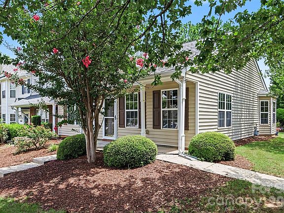 4th image of 6124 Warrior Ave