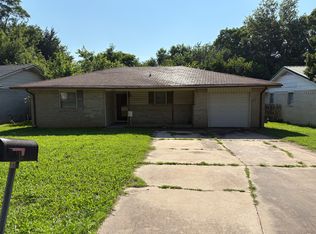 212 S Osage Ave, Shawnee, OK 74801
