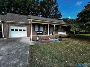 1935 Peach Orchard Rd NW, Hartselle, AL 35640