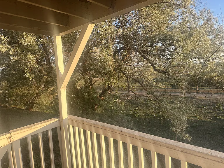 2141 Sunridge Cir — Photo 32