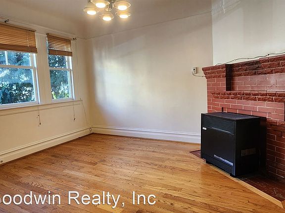 2nd image of 3531 24th St #3531