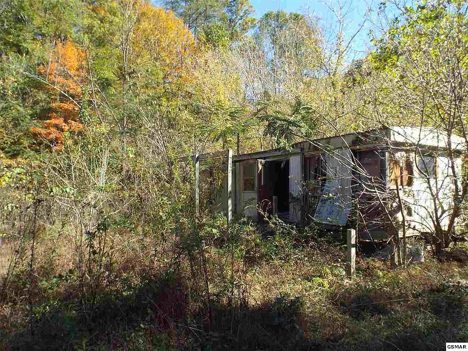 1st image of 2704 C P Howard Dr