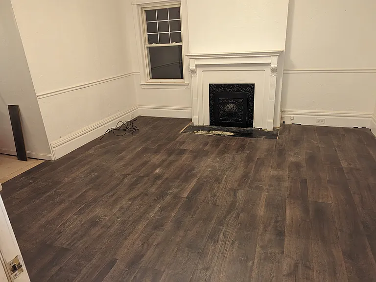 300 6th Ave #1 — Photo 4