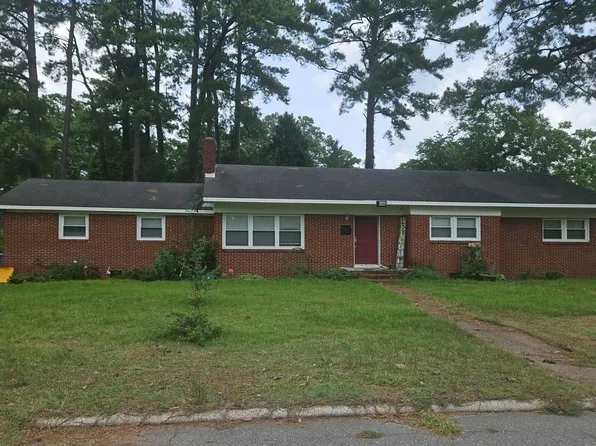 216 W 22nd St, Lumberton, NC 28358
