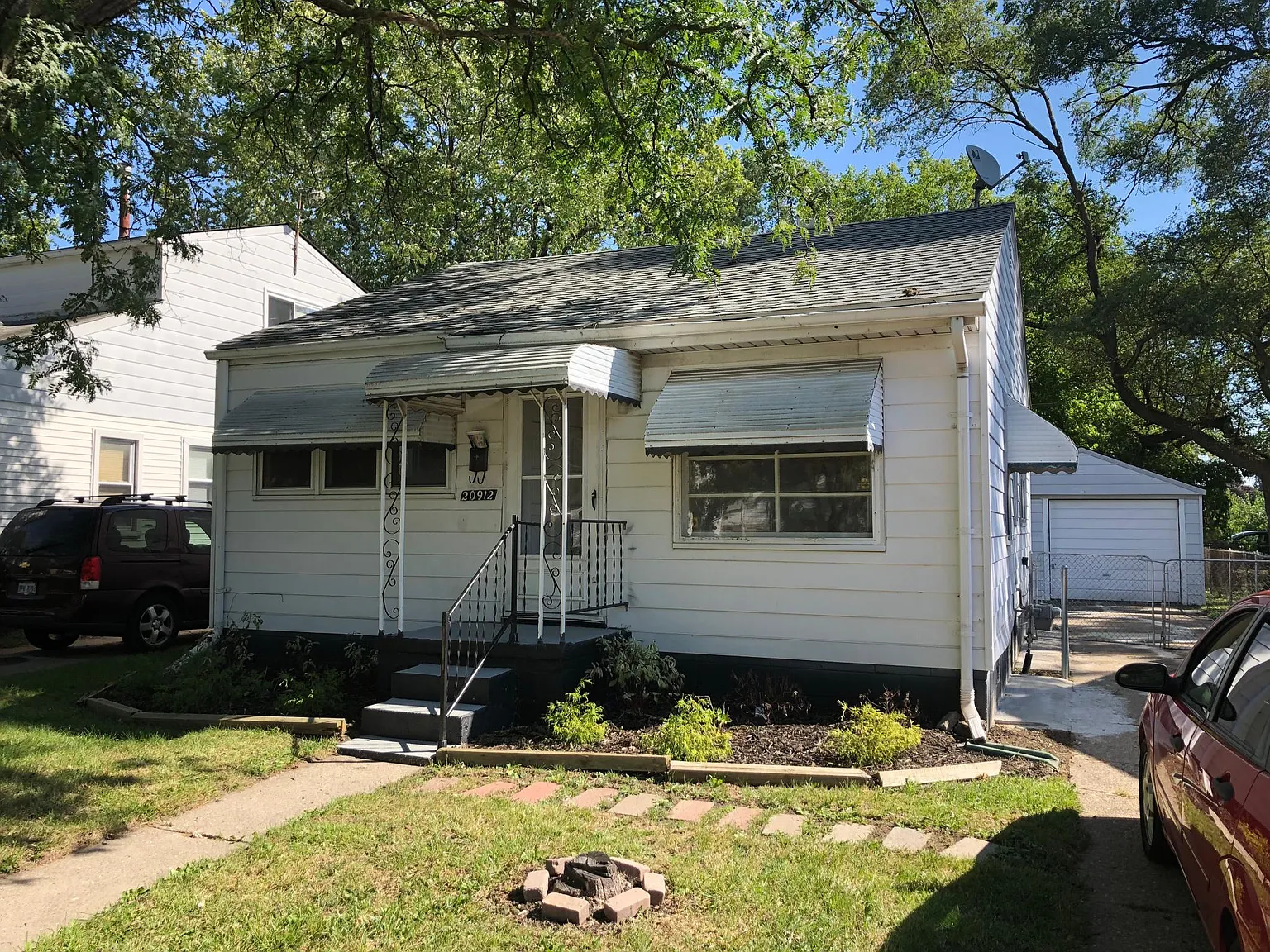 20912 Waltham Rd photo 1