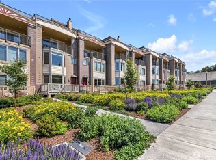 1305 8th St #A-102, Bellingham, WA 98225