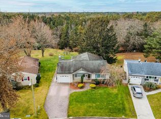 41 Edinburgh Dr, Toms River, NJ