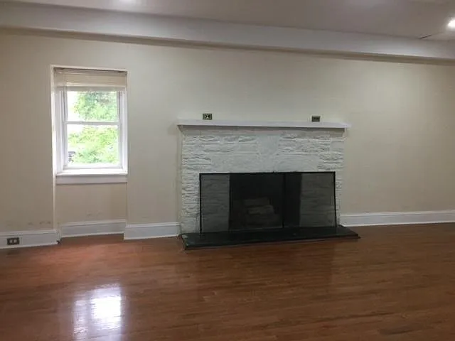 7 bed, 2800 sqft, $4,500 — Photo 4