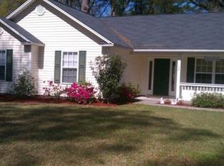 126 Ireland Hills Dr, Walterboro, SC 29488