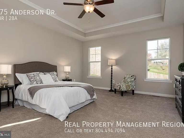 275 Anderson Dr — Photo 15