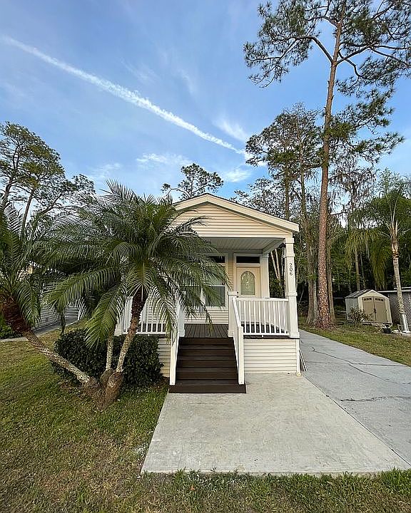 1st image of 206 London Dr