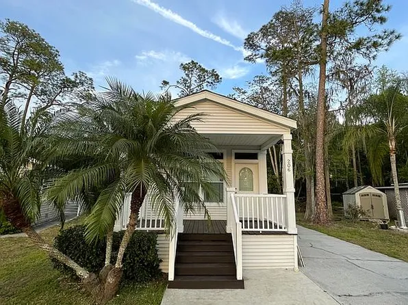 206 London Dr, Kissimmee, FL 34746