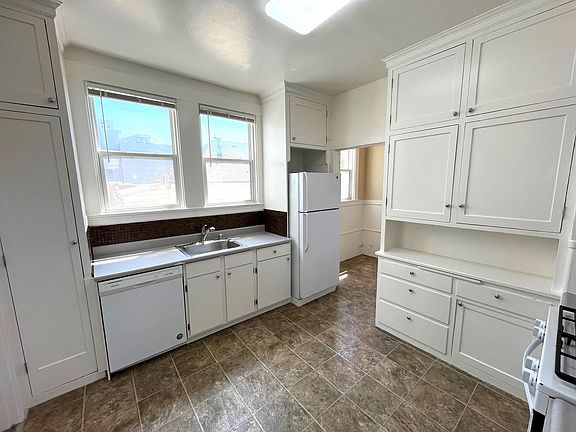 5th image of 2386-2390 Lombard St #2