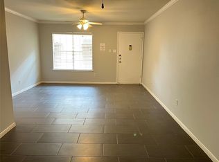 1223 Augusta Dr APT 15, Houston, TX 77057