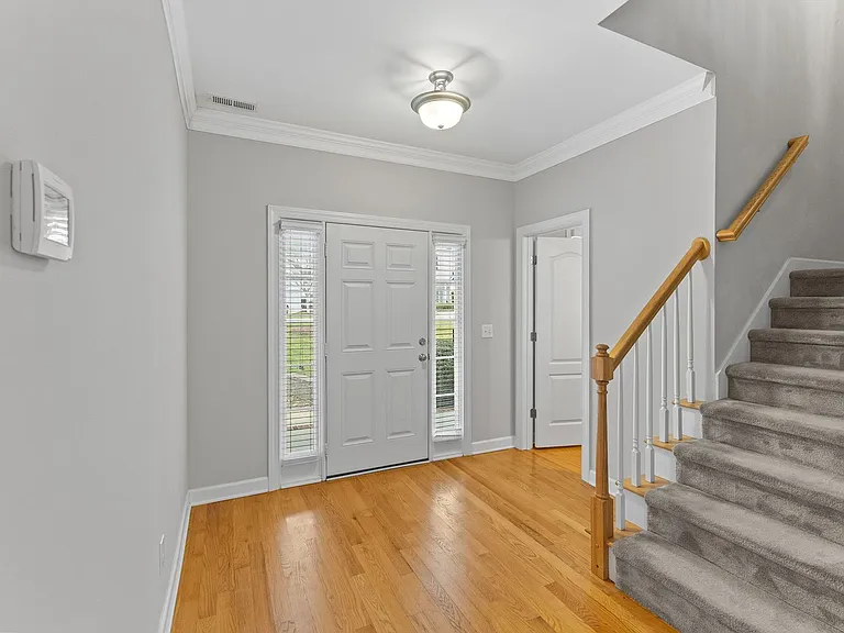 713 Magnolia Forest Ct — Photo 5