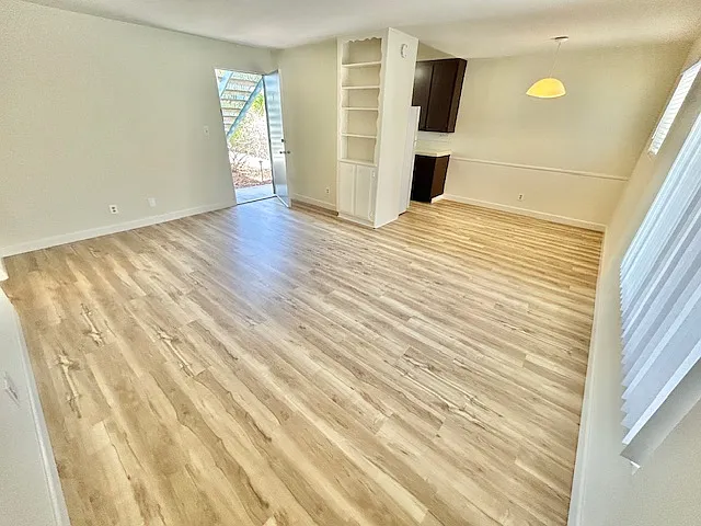 4430 North Ave #5 — Photo 3