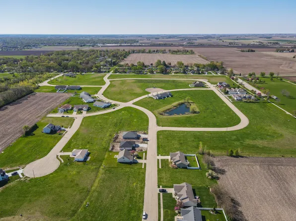 1317 Sioux Turn #95, Kankakee, IL 60901