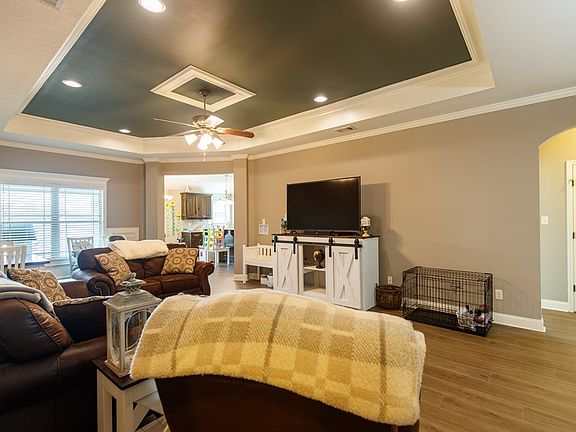 5th image of 3734 Old Vine Way