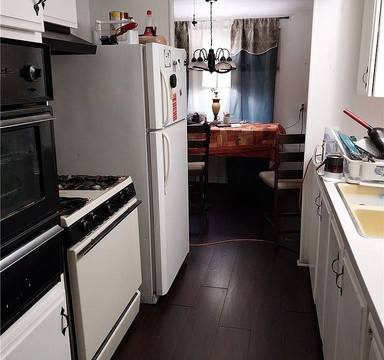 2nd image of 721 N Sunset Ave Spc 10