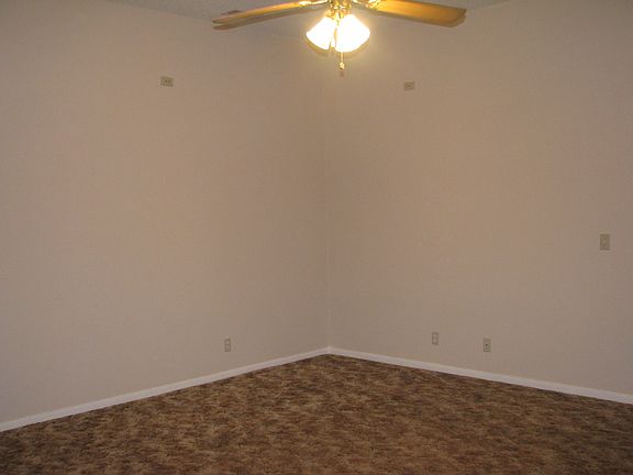 FT RM NW wall