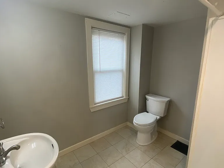 23-25 Congress St #1 — Photo 11