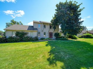 5685 E Silo Ridge Dr, Ann Arbor, MI 48108