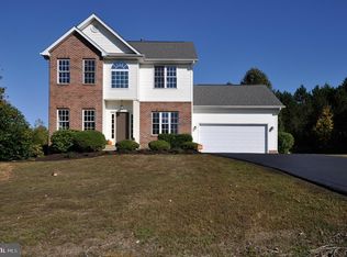 9823 Cannonball Ct, Fredericksburg, VA 22408