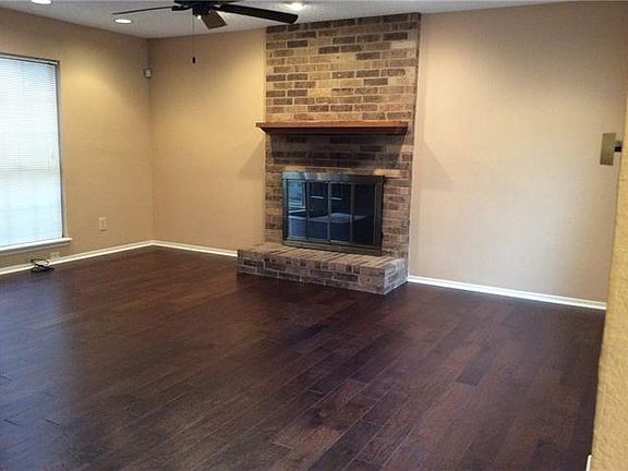 3rd image of 8816 Hidden Hill Dr