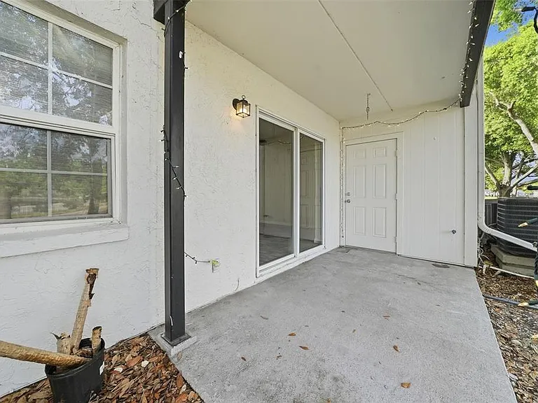 3821 N Oak Dr #J21 — Photo 19