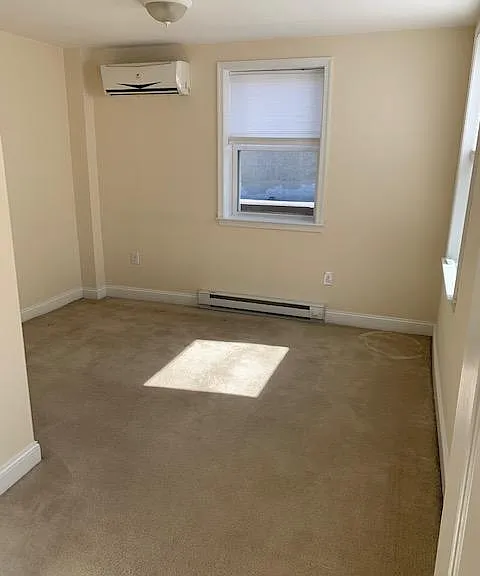 345 N 12th St #2B — Photo 9