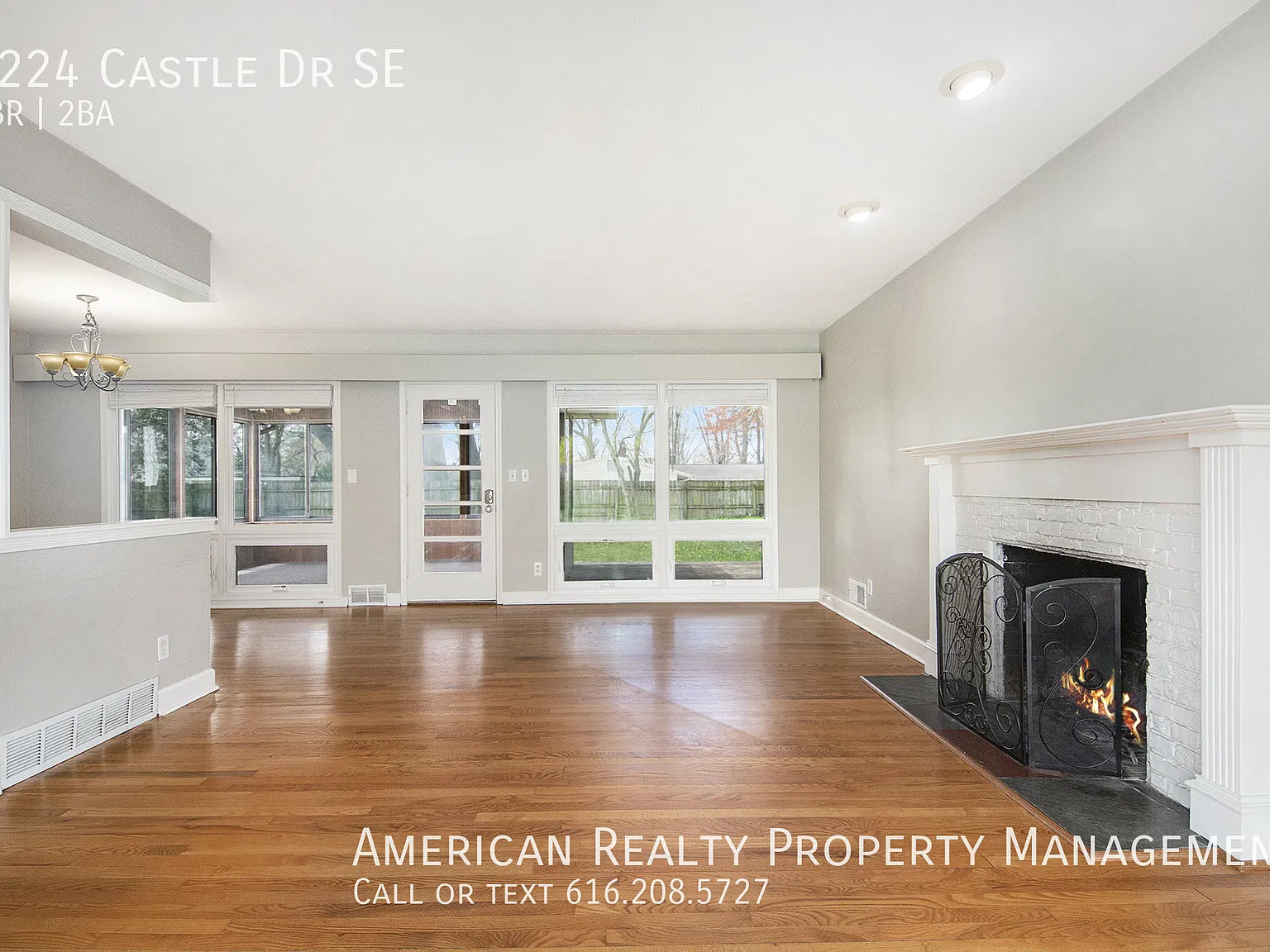 3 bed, 1.5 bath, 1118 sqft, $2,300 — Photo 2