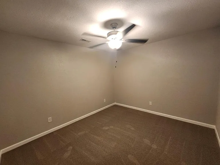 205 Double Eagle Dr #E1 — Photo 16