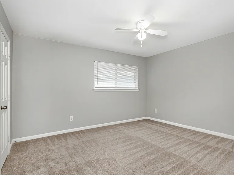 4931 Junius St #8 — Photo 23