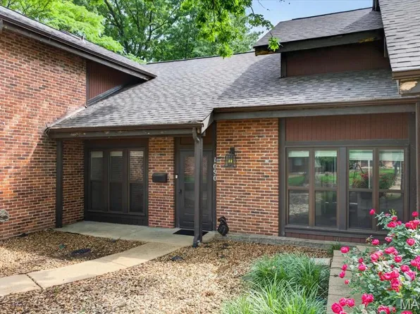 1090 Humber Cir, Saint Louis, MO 63129