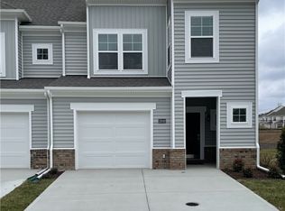 3706 Irby Pond Dr, Midlothian, VA 23112