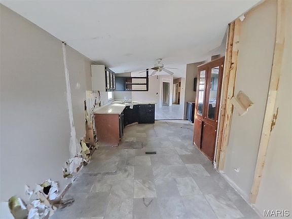 2nd image of 5590 Stonecrest Dr