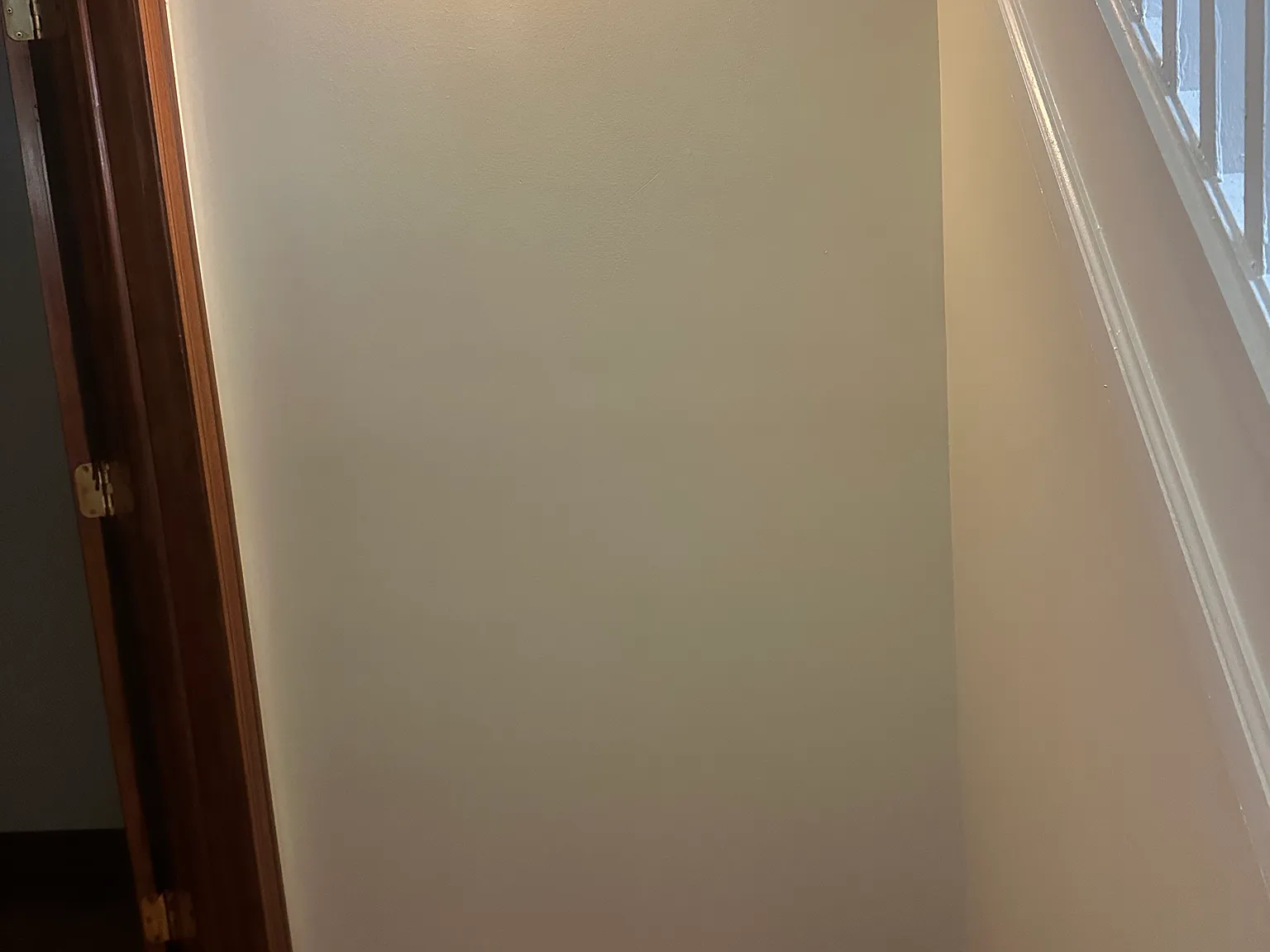 3 bed, 915 sqft, $2,600 — Photo 2